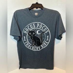 Hocus Pocus Grey Thackery Binx Short Sleeve Graphic T-shirt Size Medium